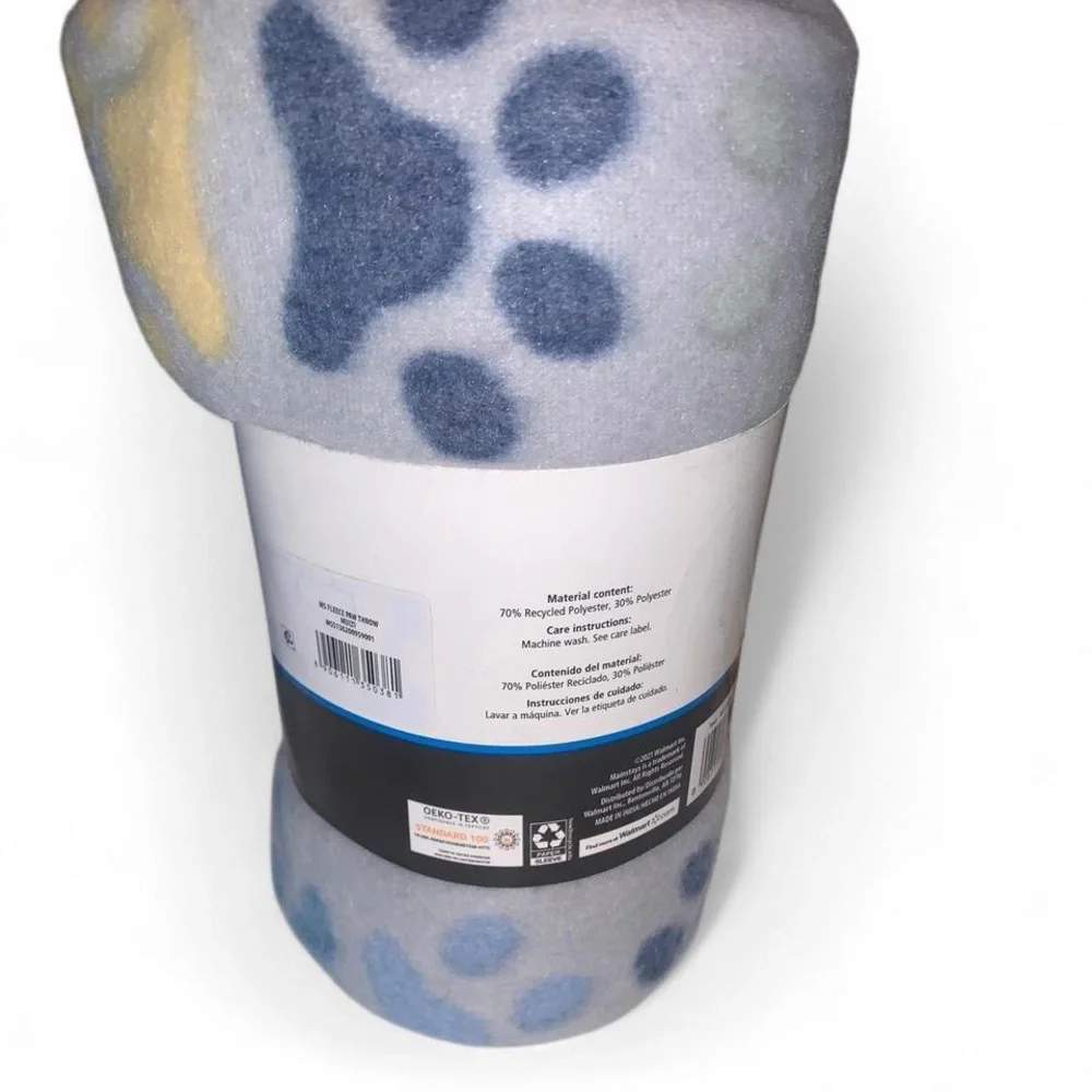 Mainstays Fleece Throw Blanket - Yellow and Blue Pawprints